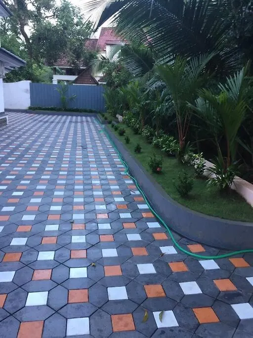 Alwaye Elegant River Front Villa Near Airport Kochi.
