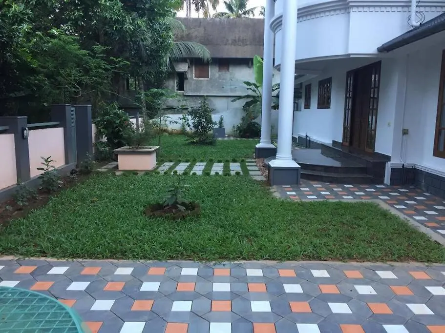 Alwaye Elegant River Front Villa Near Airport Kochi.