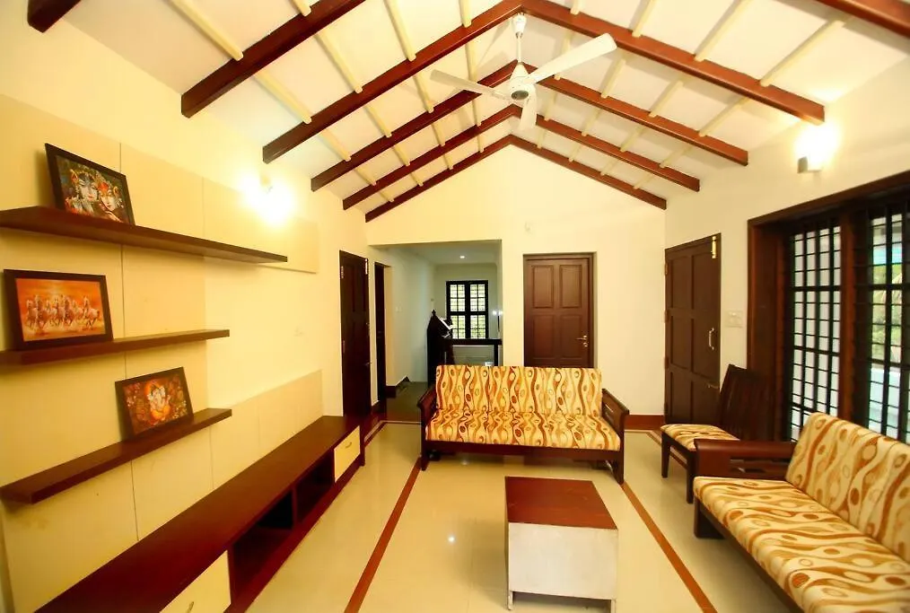 Alwaye Elegant River Front Villa Near Airport Kochi.