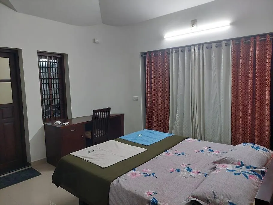 Alwaye Elegant River Front Villa Near Airport Kochi.